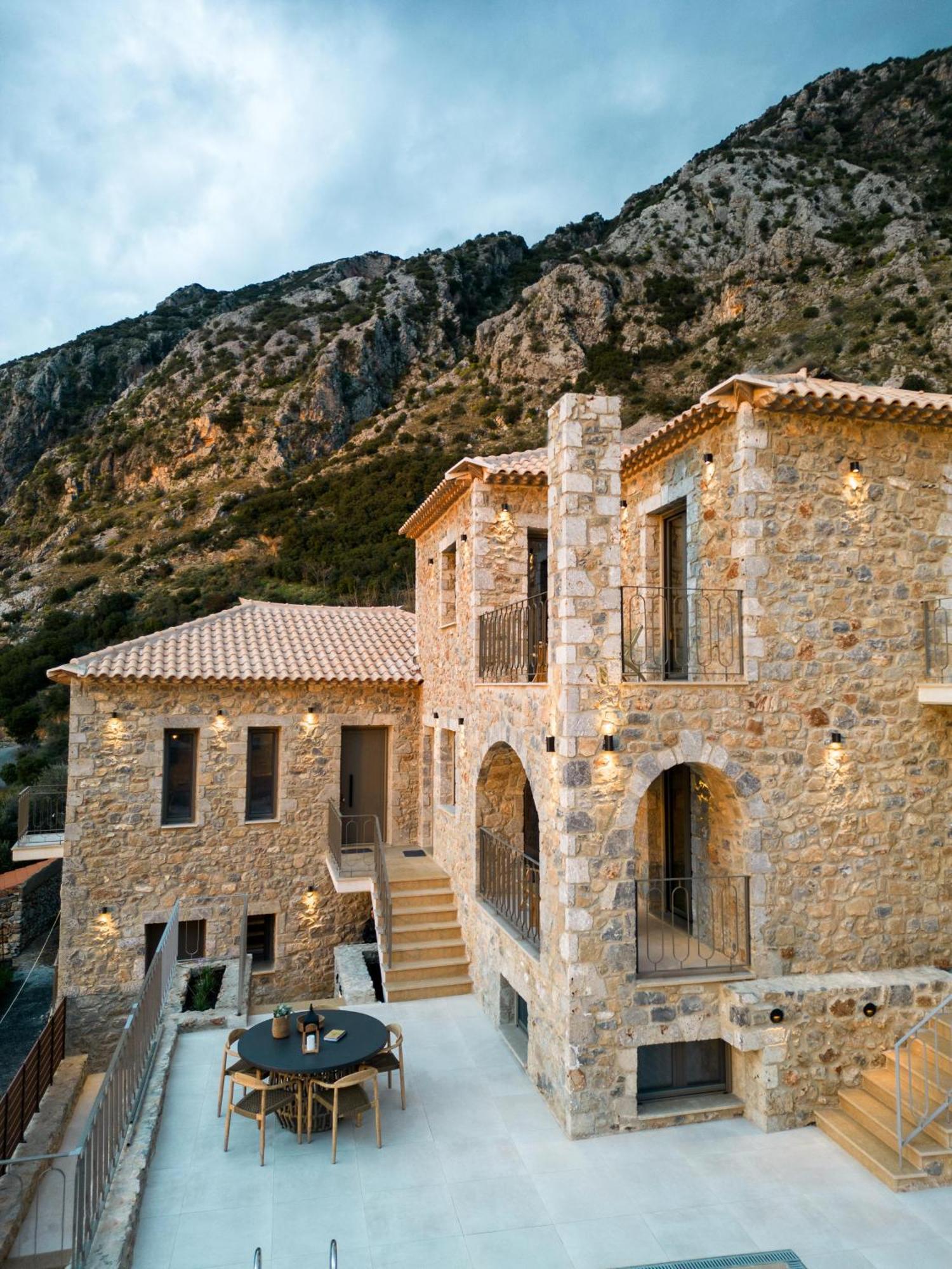 Villa Orithyia Prime Living Kalamata Esterno foto